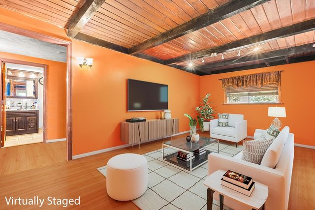 18 Sagamore Rd, Brockton, MA 02301