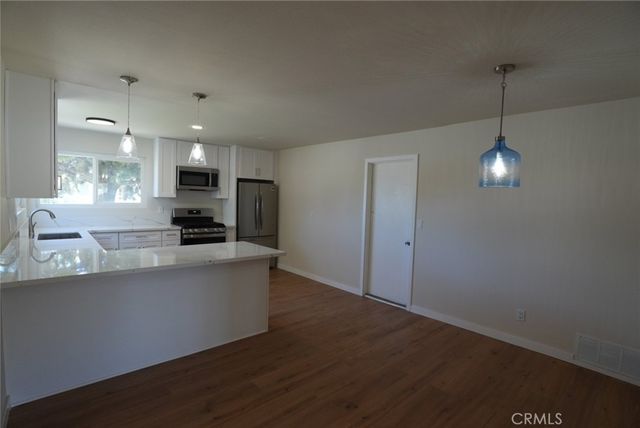 3316 Dalhart Avenue, Simi Valley, CA 93063