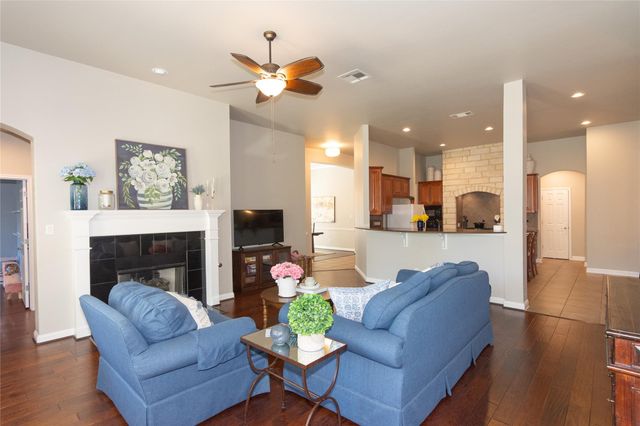 3109 Goldenoak CIR, Round Rock, TX 78681