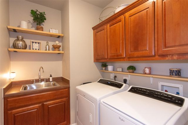 3109 Goldenoak CIR, Round Rock, TX 78681