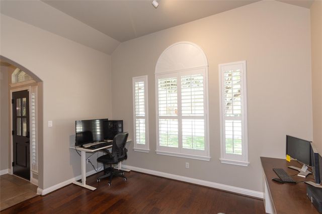 3109 Goldenoak CIR, Round Rock, TX 78681