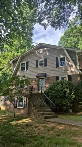 538 Cole Drive SW, Lilburn, GA 30047