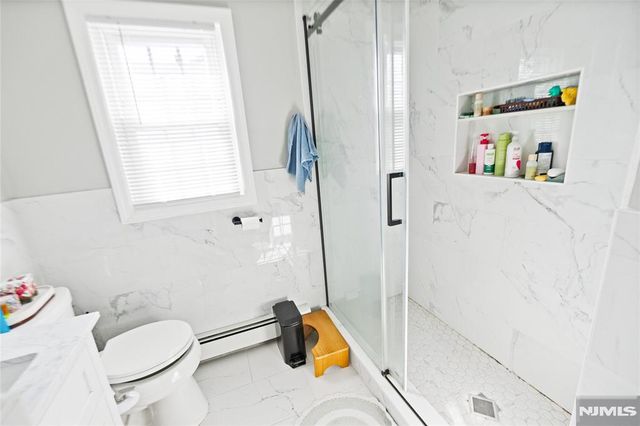 154 Orchard Street, Elmwood Park, NJ 07407