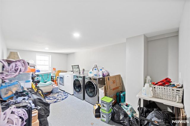 154 Orchard Street, Elmwood Park, NJ 07407