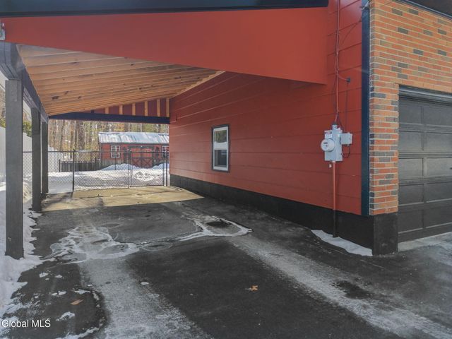 437 E Lucille Lane, Rotterdam, NY 12306