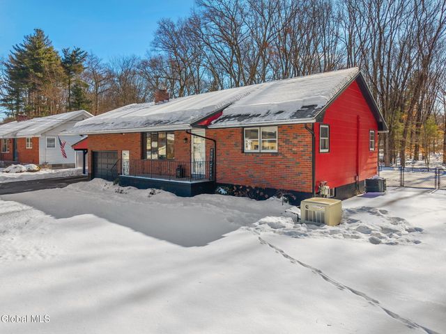 437 E Lucille Lane, Rotterdam, NY 12306