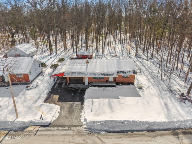 437 E Lucille Lane, Rotterdam, NY 12306