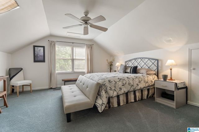3040 CAHABA VALLEY ROAD, Indian Springs Village, AL 35124
