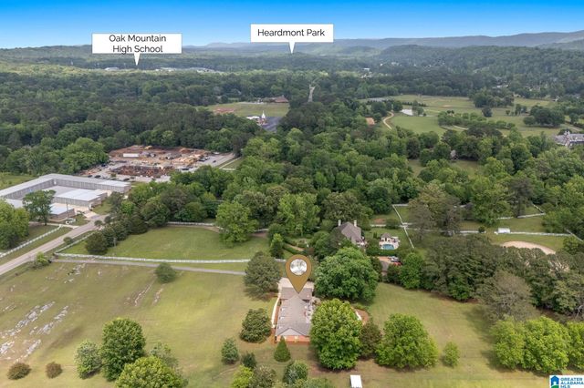 3040 CAHABA VALLEY ROAD, Indian Springs Village, AL 35124