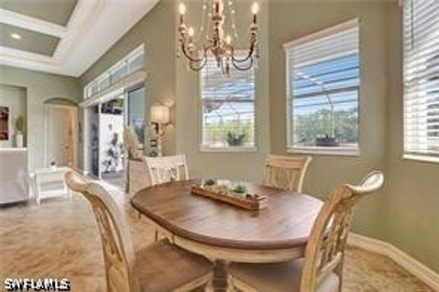 7636 Sussex CT, Naples, FL 34113