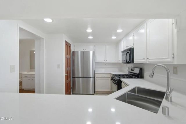 989 Inspiration Way, Ventura, CA 93001