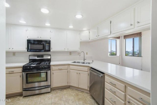 989 Inspiration Way, Ventura, CA 93001