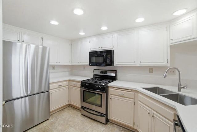 989 Inspiration Way, Ventura, CA 93001