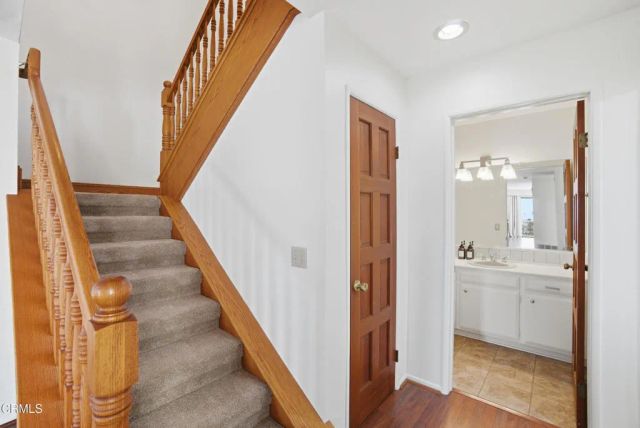 989 Inspiration Way, Ventura, CA 93001