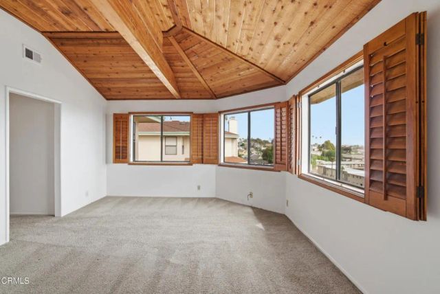 989 Inspiration Way, Ventura, CA 93001