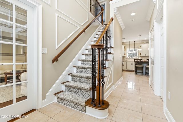 453 Harnell Avenue, Oakhurst, NJ 07755