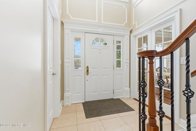 453 Harnell Avenue, Oakhurst, NJ 07755