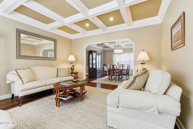 453 Harnell Avenue, Oakhurst, NJ 07755