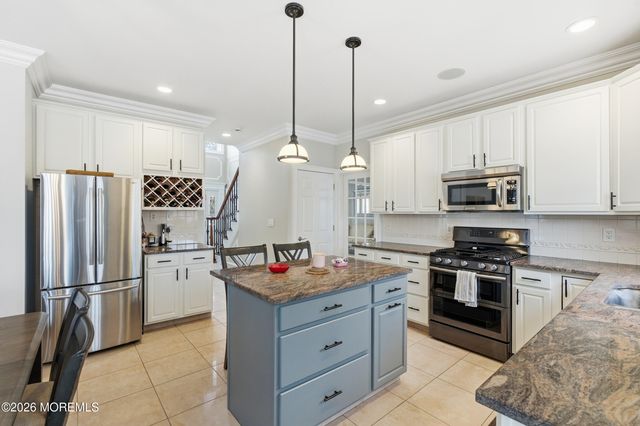 453 Harnell Avenue, Oakhurst, NJ 07755