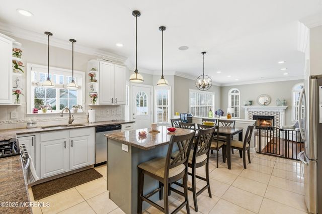 453 Harnell Avenue, Oakhurst, NJ 07755