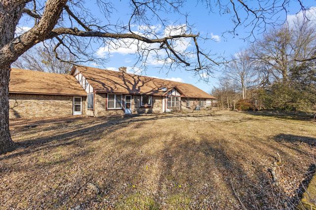 6243 State Highway 276, Point, TX 75472