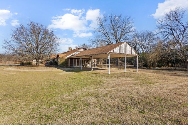 6243 State Highway 276, Point, TX 75472