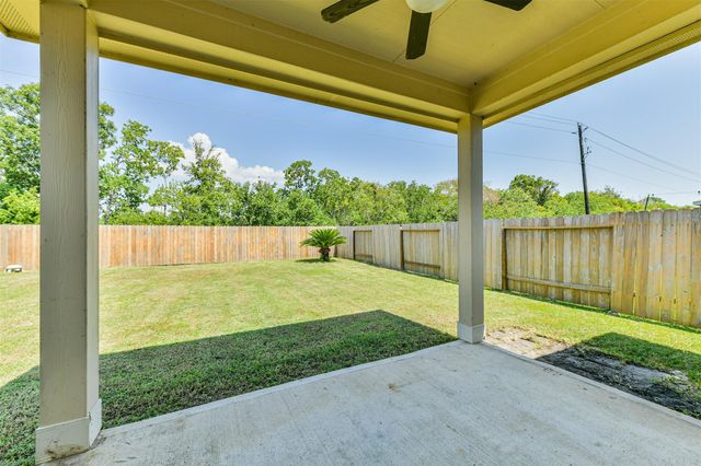 533 Winburn Tide Lane, La Porte, TX 77571