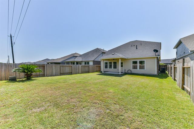 533 Winburn Tide Lane, La Porte, TX 77571