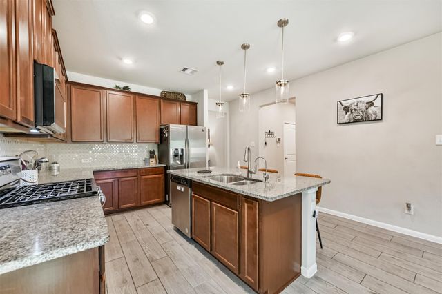 533 Winburn Tide Lane, La Porte, TX 77571