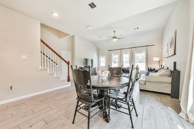 533 Winburn Tide Lane, La Porte, TX 77571