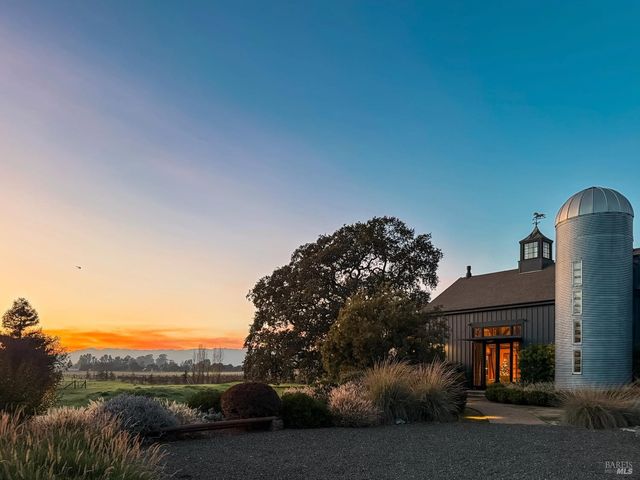 21831 Schellville Rd, Sonoma, CA 95476