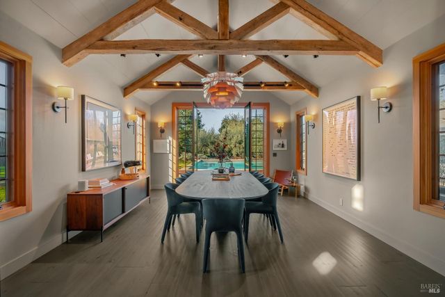 21831 Schellville Rd, Sonoma, CA 95476