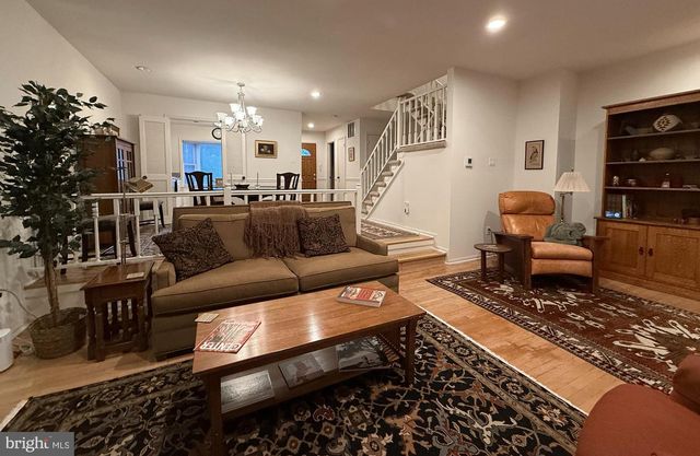 7507 CODDLE HARBOR LANE LN, Potomac, MD 20854