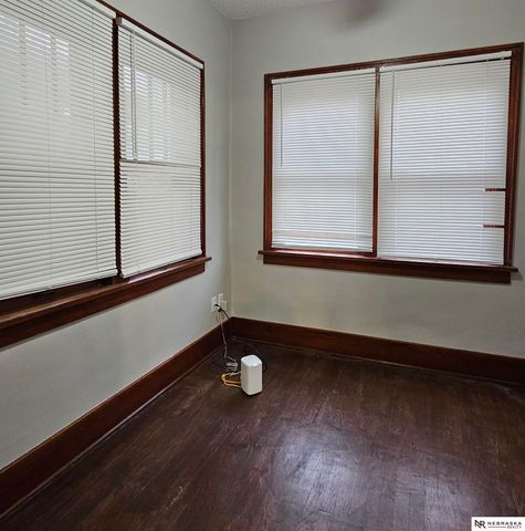 1805 M Street, Omaha, NE 68107