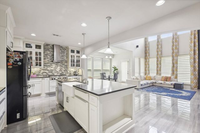 5012 Engleswood Trail, Lewisville, TX 75056