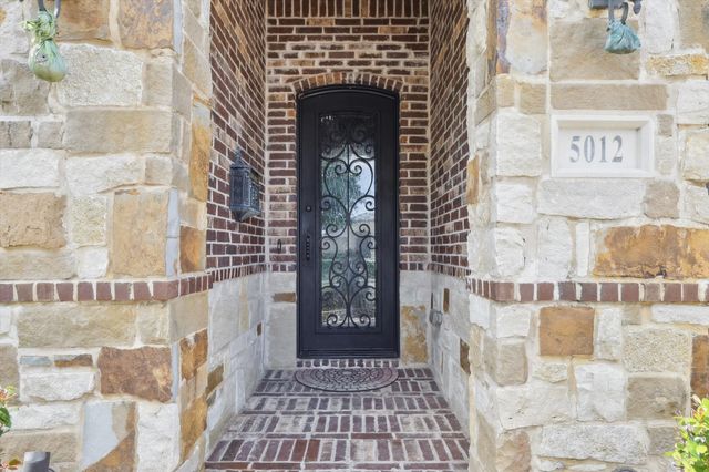 5012 Engleswood Trail, Lewisville, TX 75056