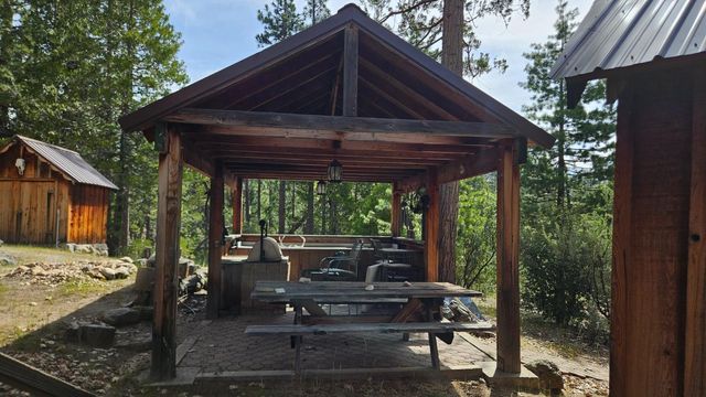 46336 Silvertip Way, North Fork, CA 93643