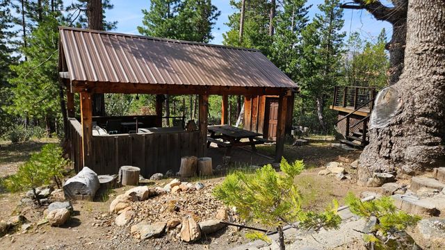 46336 Silvertip Way, North Fork, CA 93643