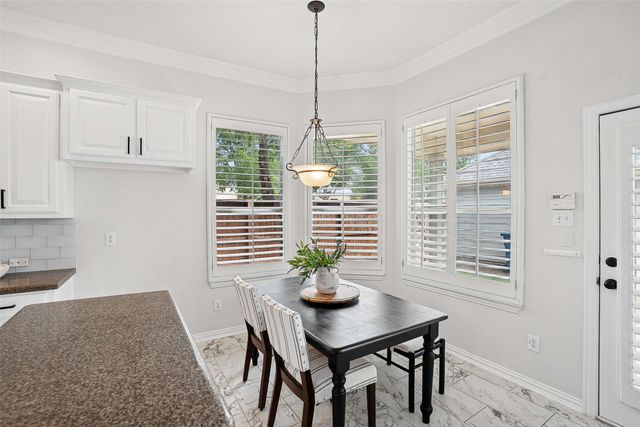 711 George Street, Lantana, TX 76226