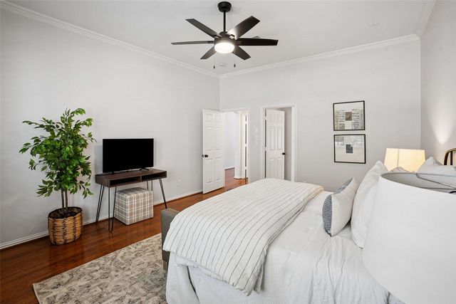 711 George Street, Lantana, TX 76226