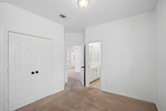 711 George Street, Lantana, TX 76226