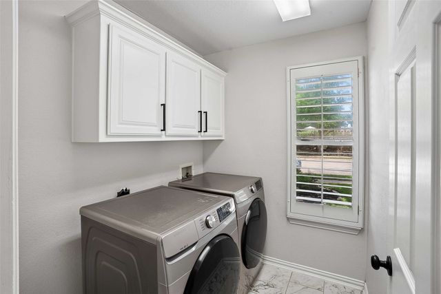 711 George Street, Lantana, TX 76226