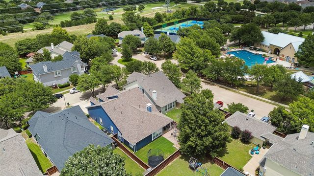 711 George Street, Lantana, TX 76226