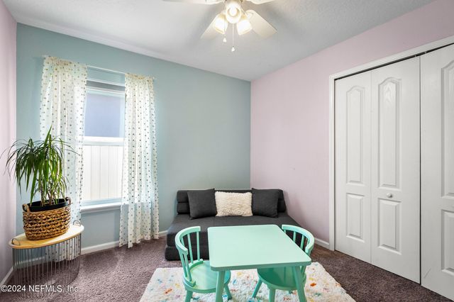 15606 CHIR PINE Drive, Jacksonville, FL 32218