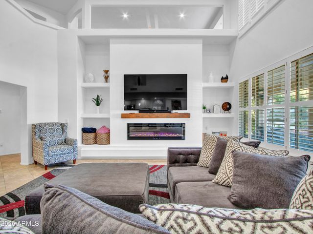 23575 N 81st Drive, Peoria, AZ 85383