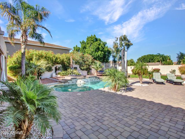 23575 N 81st Drive, Peoria, AZ 85383