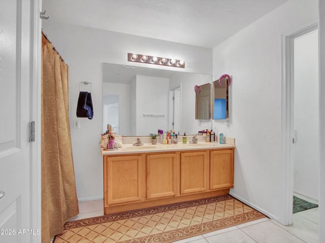 23575 N 81st Drive, Peoria, AZ 85383