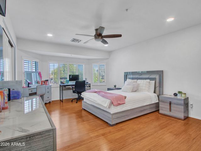 23575 N 81st Drive, Peoria, AZ 85383