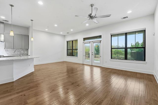 8200 Southwest PKWY 302, Austin, TX 78735