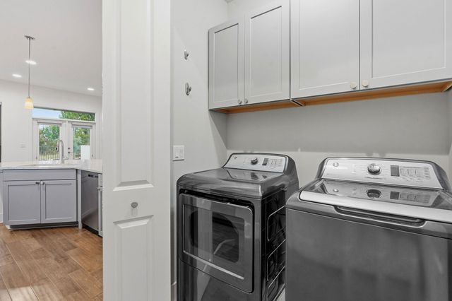 8200 Southwest PKWY 302, Austin, TX 78735